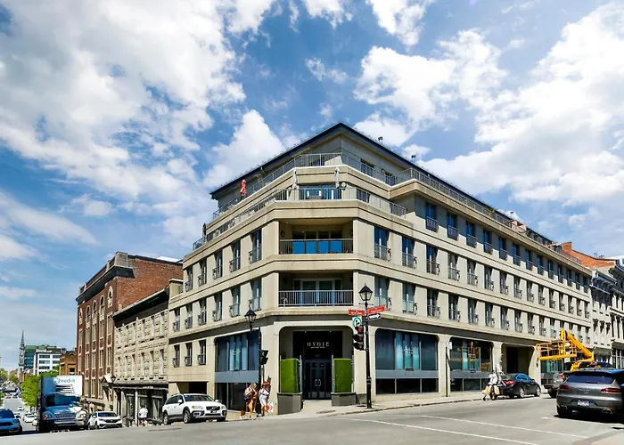 Pod Hotel Montreal